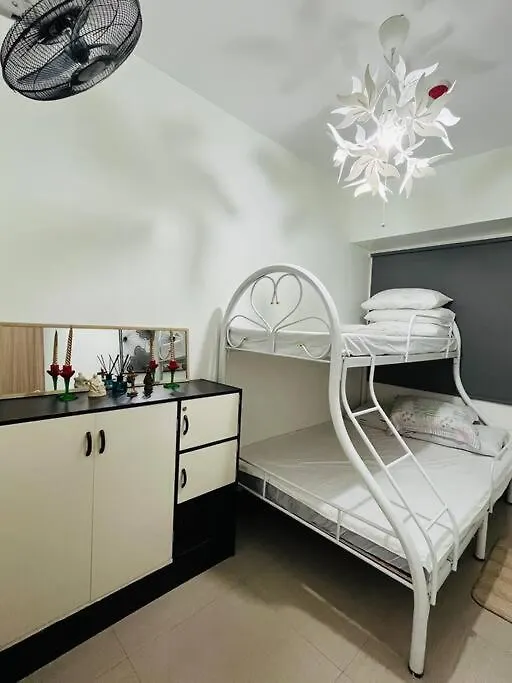 2Br W/ Balcony Manila Bay View Apartment