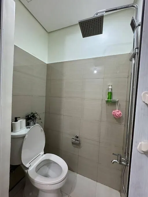 2Br W/ Balcony Manila Bay View Apartment
