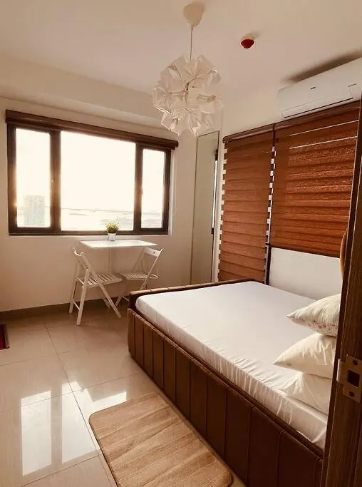 2Br W/ Balcony Manila Bay View Apartment Philippines